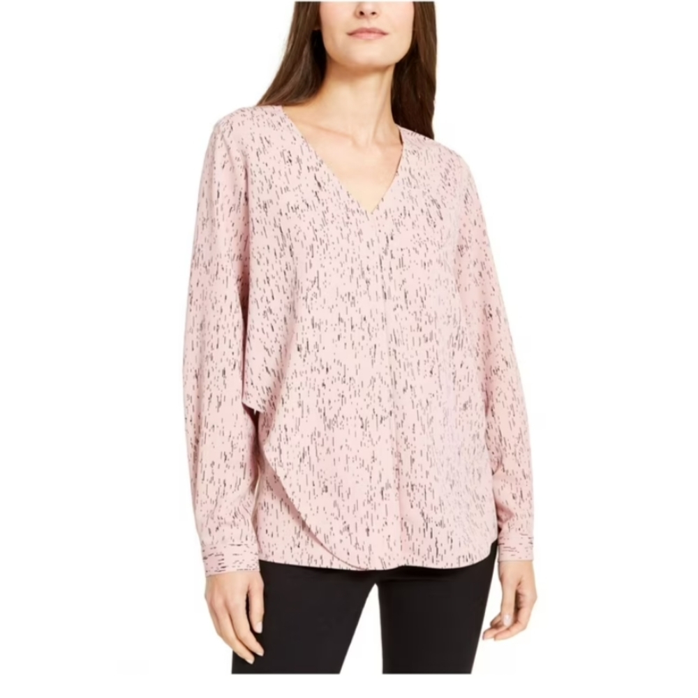 Alan Women's Pink V-Neck Top M